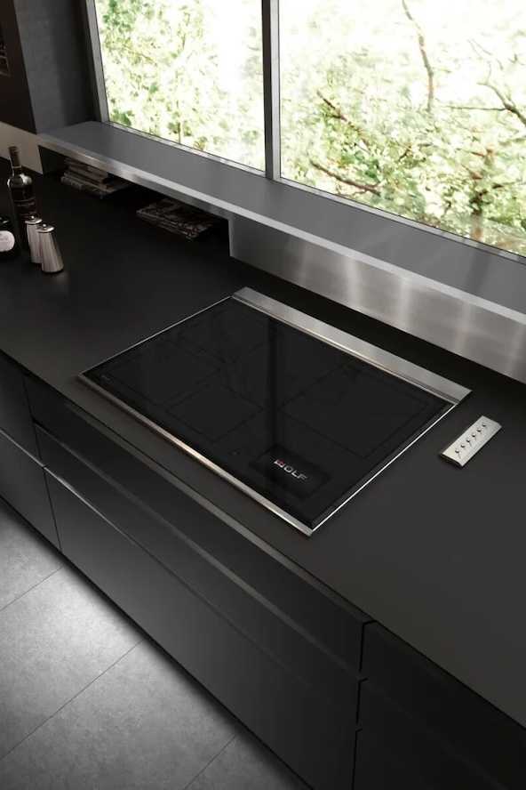 Cooktop repair service in Miami