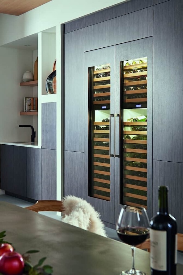 Wine cooler repair service in Miami
